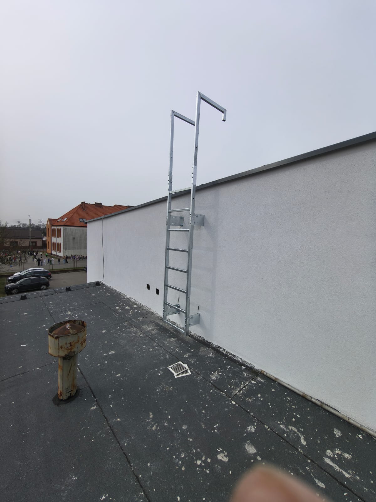 Realizacja drabiny ewakuacyjnej